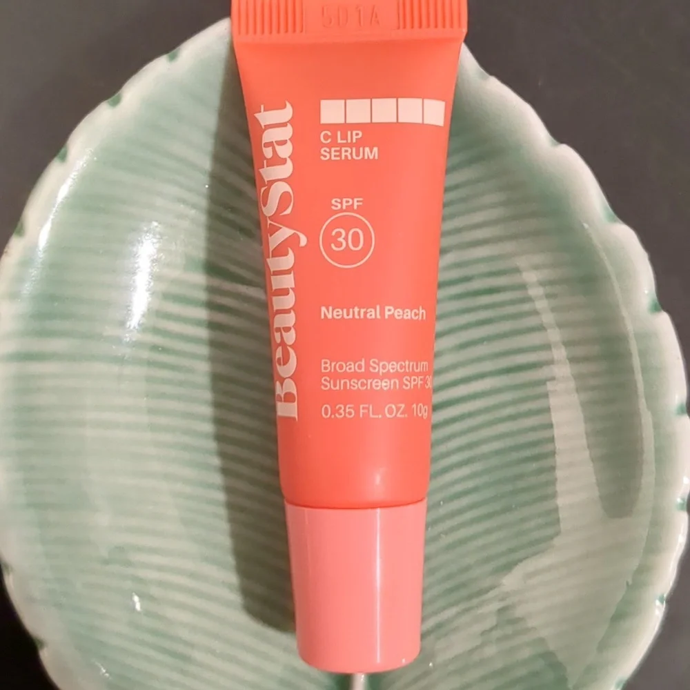 C Lip Serum